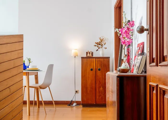 Skyline Invicta بورتو